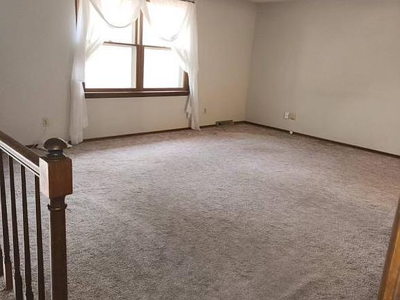 4th image of 3106 Dogwood Dr