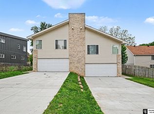 5617 Decatur St, Omaha, NE 68104