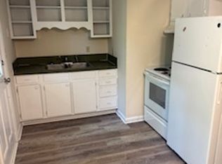 430 Critcher Dr #C3, Lexington, NC 27295