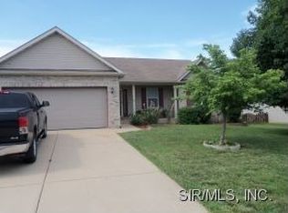 3227 Stonebridge Dr, Shiloh, IL 62221