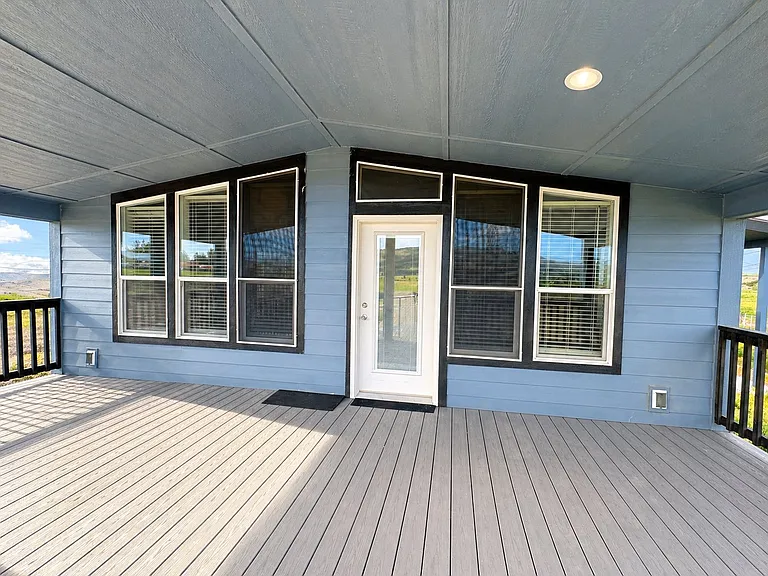 N 208th Pr NW — Photo 5