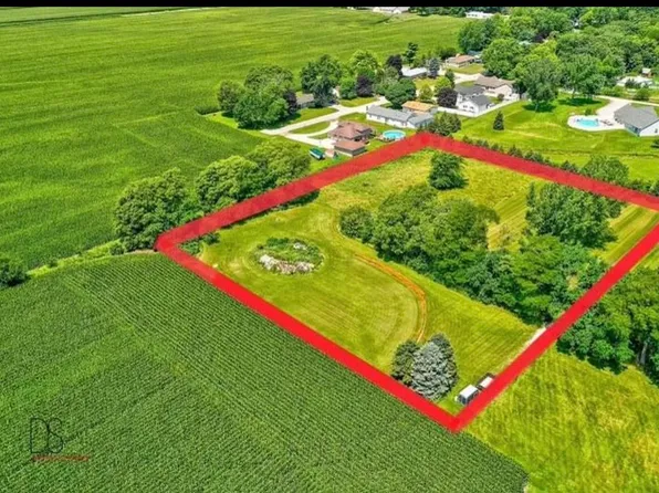 1822 N 2729th Rd, Ottawa, IL 61350