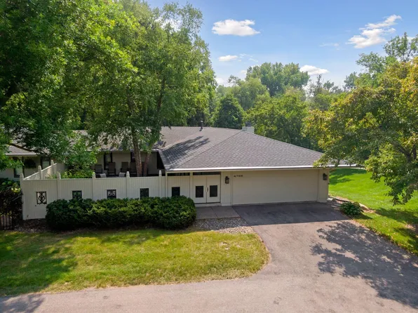 4765 Regents Walk, Shorewood, MN 55331