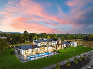 2422 N Haven Dr, Eagle, ID 83616