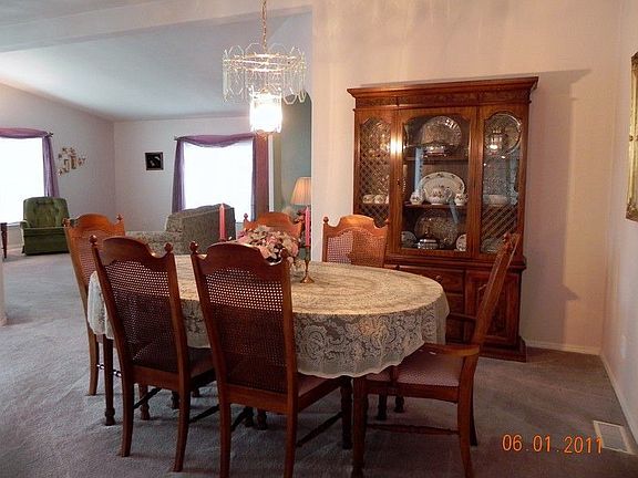 4th image of 1812 Heritage Dr