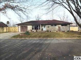 204 McMahan St, Brownstown, IN 47220