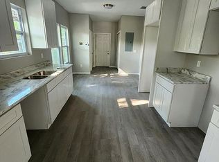 2083 Lewis St, Jacksonville, FL 32204