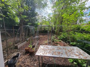 18 Hart St #1L, Brooklyn, NY 11206