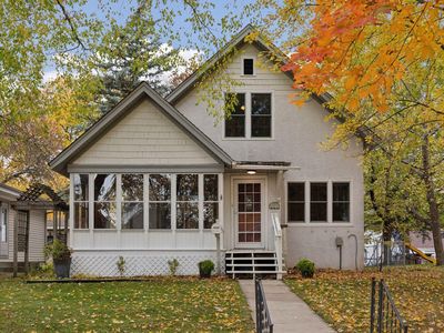 2910 Edgewood Ave S, Saint Louis Park, MN, 55426