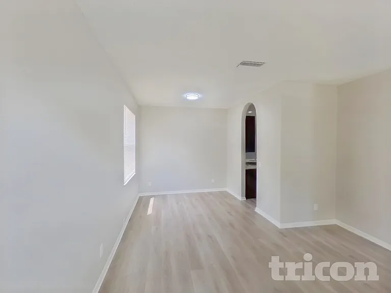 906 Grand Canyon Dr — Photo 6