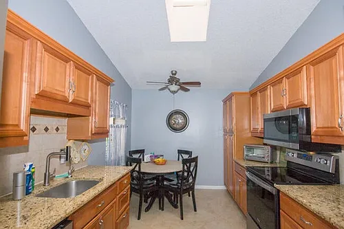4907 Boxwood Cir Photo 1