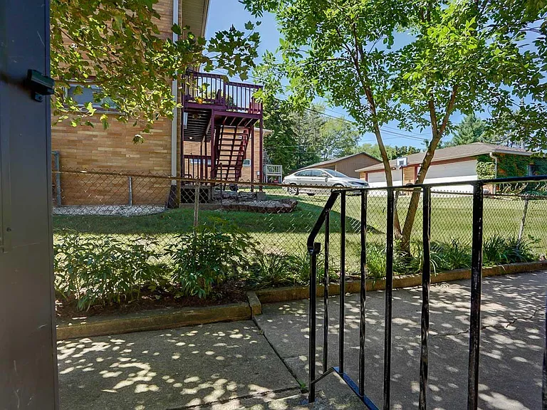 4918 Ascot Ln #2 — Photo 20