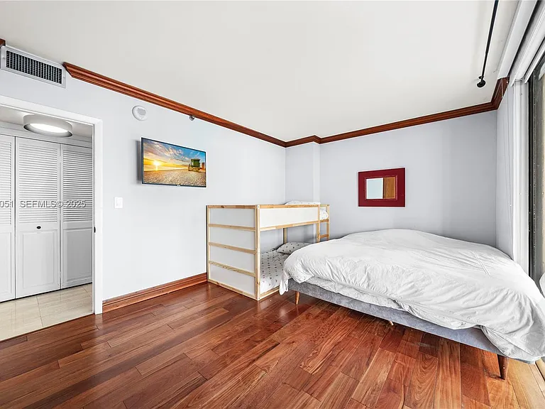 10175 Collins Ave #307 — Photo 9