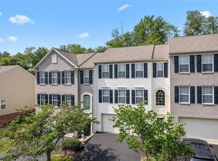 121 Bellefield Ct, Gibsonia, PA 15044