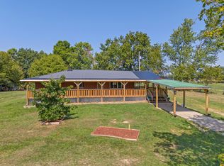 3249 Dan Ridge Rd, Wellington, KY 40387