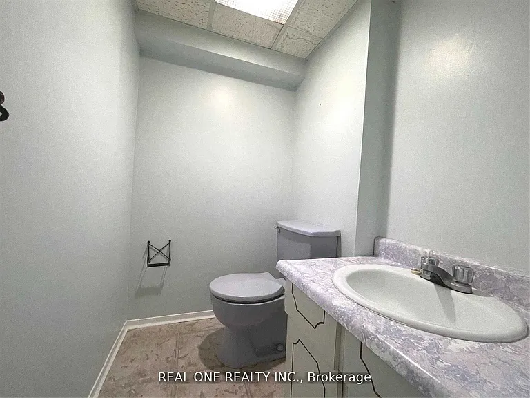 17 Valleycrest Ave — Photo 14