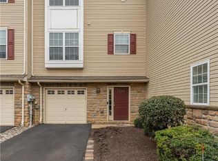 7330 Pioneer Dr, Macungie, PA 18062