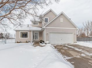 102 7th Ct SE, Bondurant, IA 50035