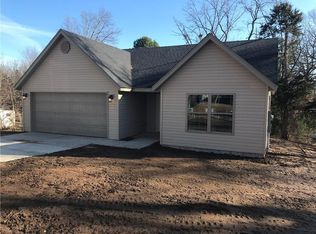 1512 Jones Ln, Pea Ridge, AR 72751