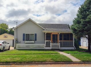 1041 W Dakota St, Spring Valley, IL 61362