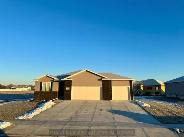 3920 Majestic Ave, Grand Island, NE 68803