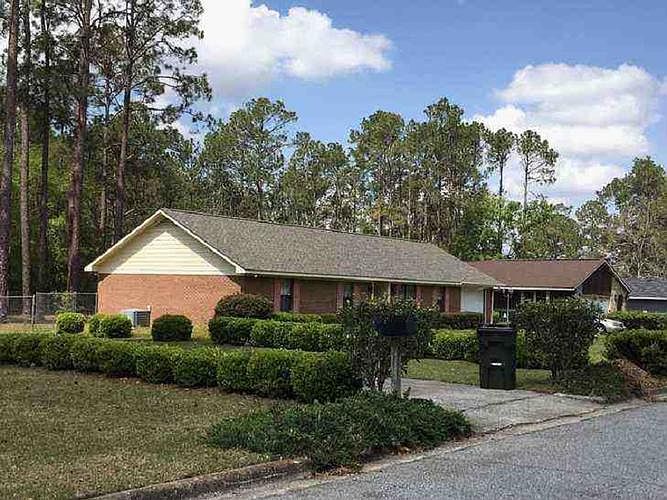 2nd image of 1113 Augusta Dr