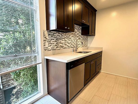 5th image of 3792 Harrison St APT 22