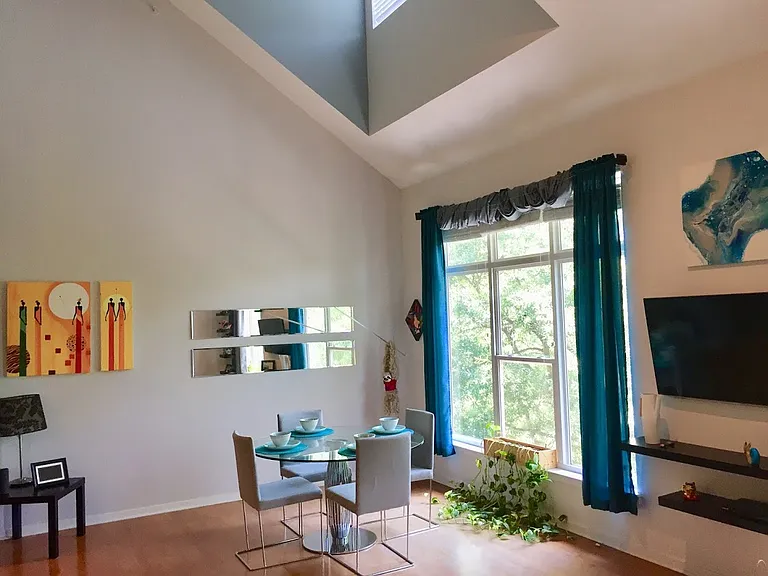 2125 Southend Dr #313 — Photo 3