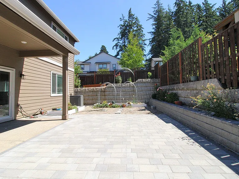16576 SW Sunshine Coast St — Photo 35