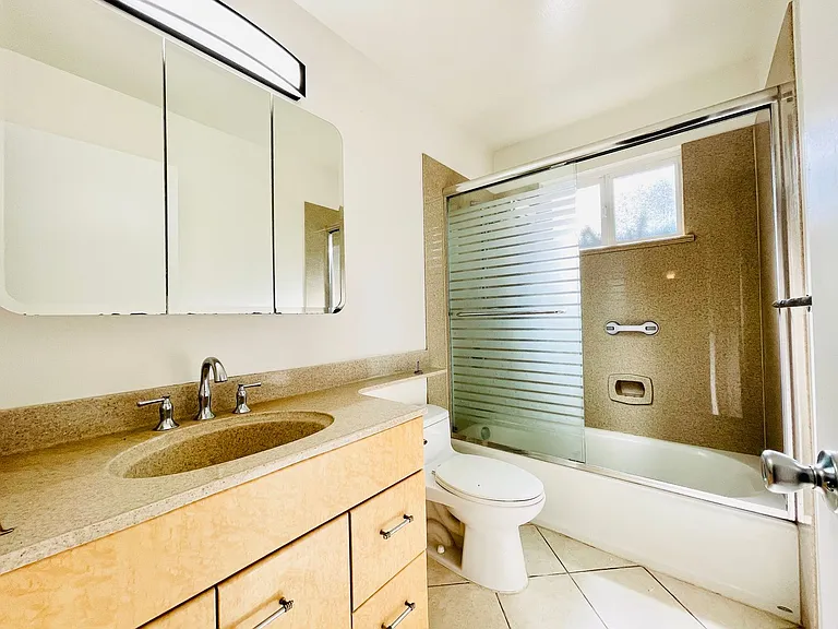 255 S Rengstorff Ave #67 — Photo 9