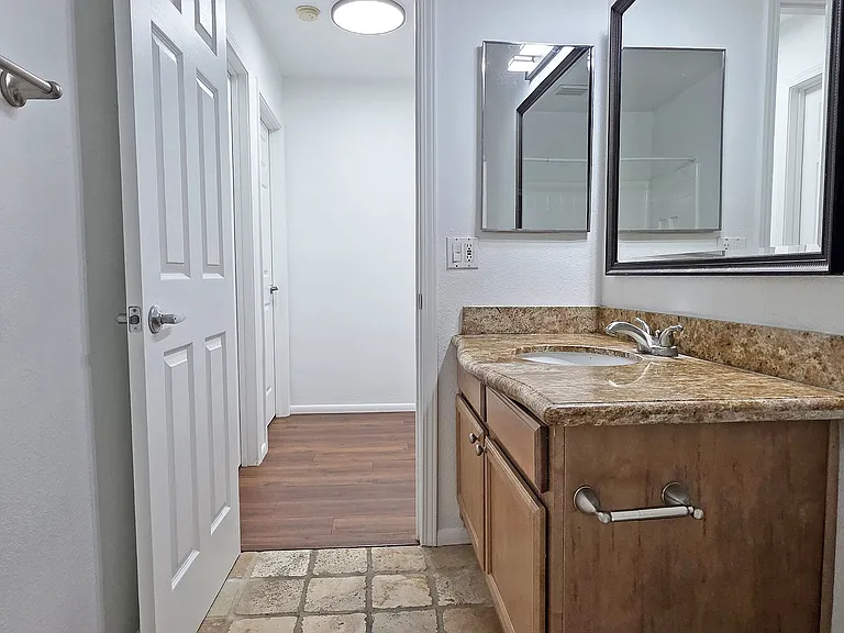 508 Woodside Oaks #3 — Photo 15