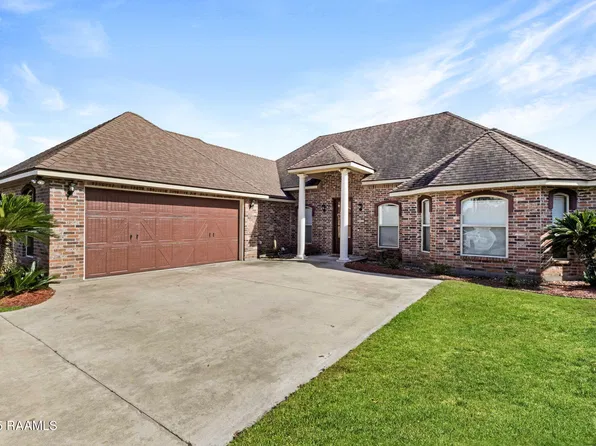 501 Walter Dr, Carencro, LA 70507