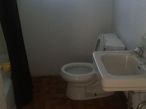 4th image of 3124 Alvis Ave