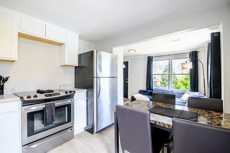 307 Reid St #1 — Photo 6