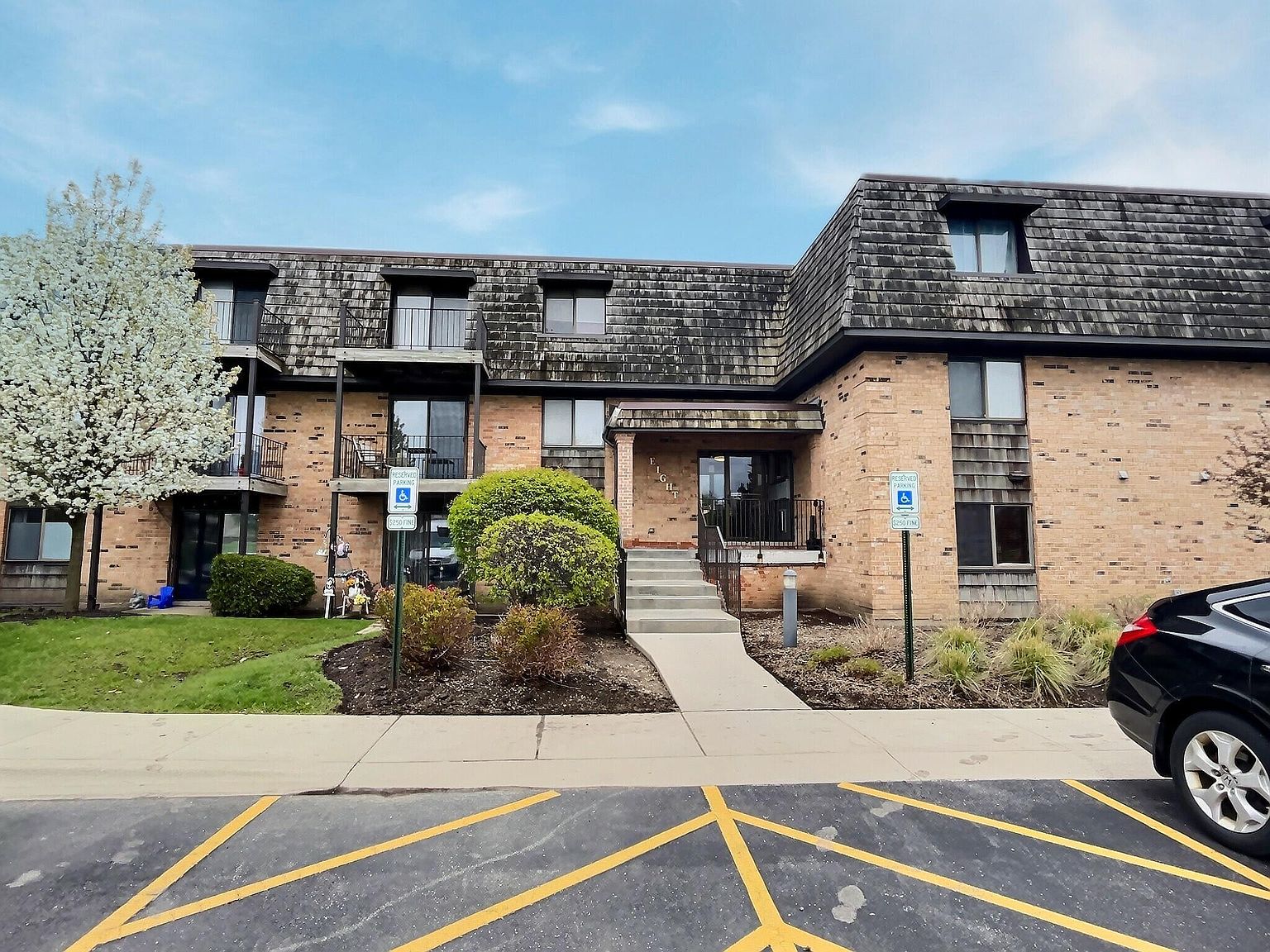 8 Oak Creek Dr APT 3803, Buffalo Grove, IL 60089 Zillow