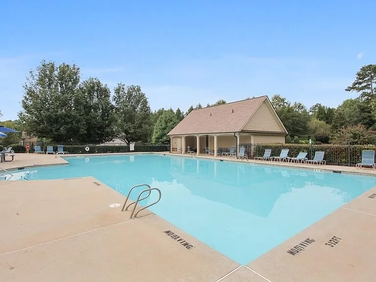 5304 Castle Shoals Way — Photo 20