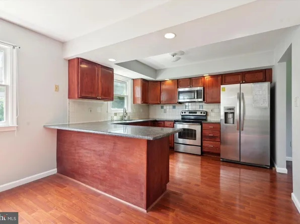 1514 Ivywood Way, Lansdale, PA 19446