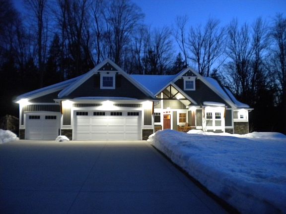 2nd image of 7870 Queenie Ct