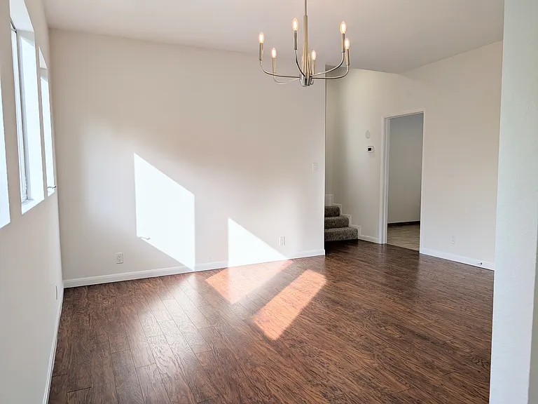 1107 Palm Ave #B — Photo 6
