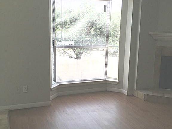 3rd image of 2102 Place Rebecca Ln Unit M4