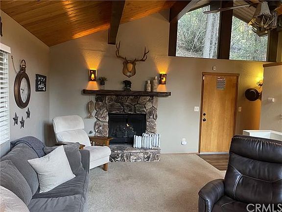 4th image of 828 Fern Dr