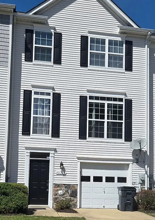 48390 Sunburst Dr