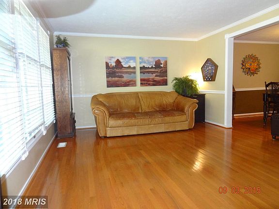 2nd image of 15501 Yorktown Dr