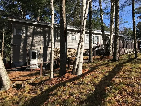 14 Slater Ave, Saranac Lake, NY 12983