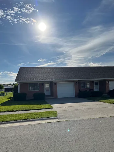 1607 Mockingbird Ln Photo 1