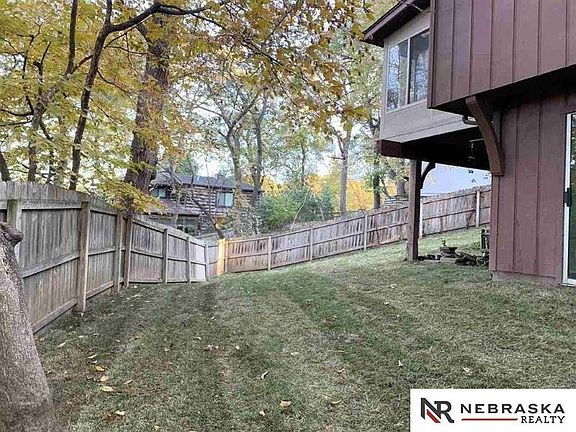 4th image of 1006 Martin Dr W