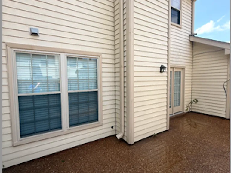 834 Brentwood Point — Photo 22