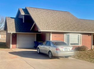 107 S Wedgewood Dr, Stillwater, OK 74074