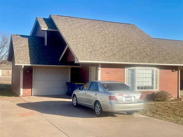 107 S Wedgewood Dr, Stillwater, OK 74074