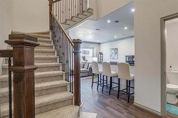 1313 Summerset Ln — Photo 26